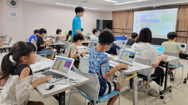 Cygames 事業紹介イメージ2